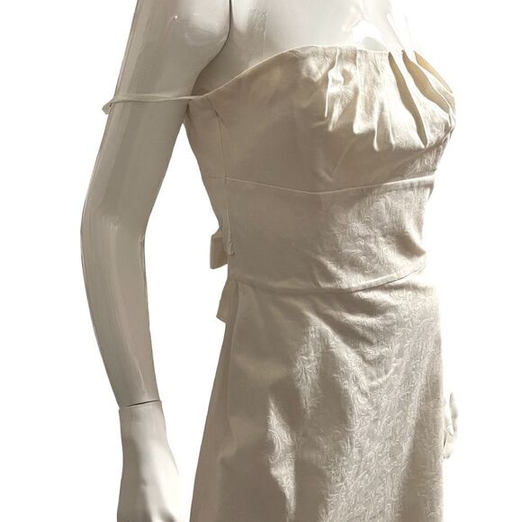White House Black Market White Strapless Mini Dress size 2 - Picture 3 of 10